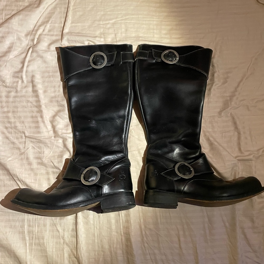 John fluevog knee high black leather boots. Size 7